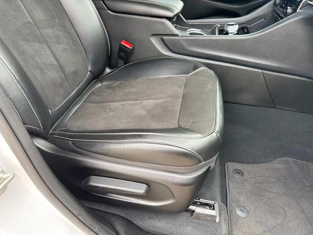 2024 Jeep Grand Cherokee L Altitude 4x2 RWD