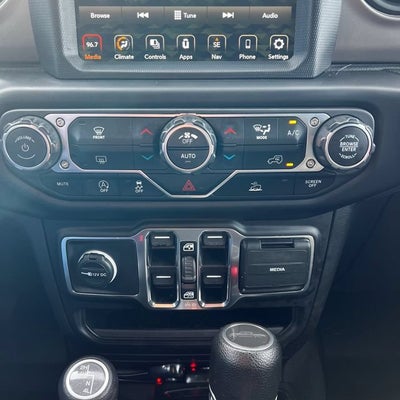 2021 Jeep Gladiator Willys