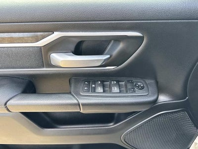 2022 RAM 1500 Big Horn 4x2 Quad Cab 6'4" Box RWD