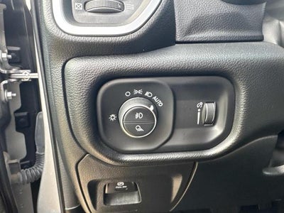 2023 RAM 1500 Big Horn 4x2 Crew Cab 5'7" Box RWD