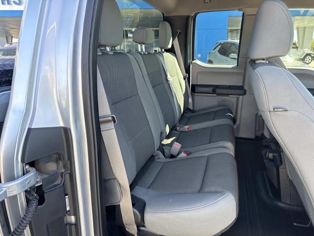 2016 Ford F-150 2WD SuperCab 145 XL RWD