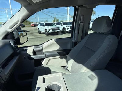 2016 Ford F-150 2WD SuperCab 145 XL RWD