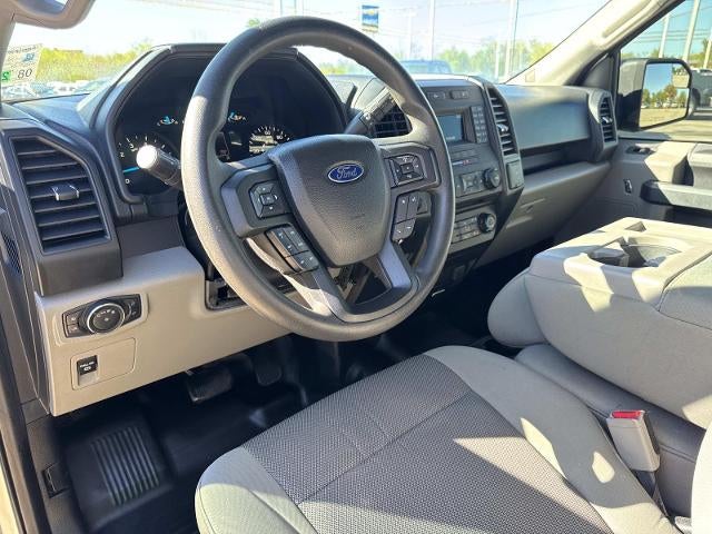 2016 Ford F-150 2WD SuperCab 145 XL RWD