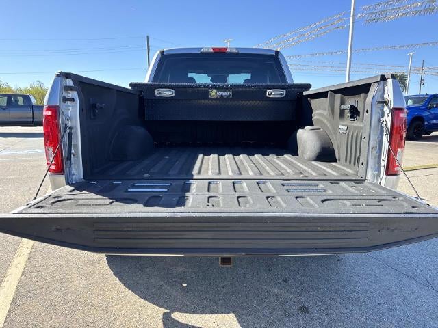 2016 Ford F-150 2WD SuperCab 145 XL RWD