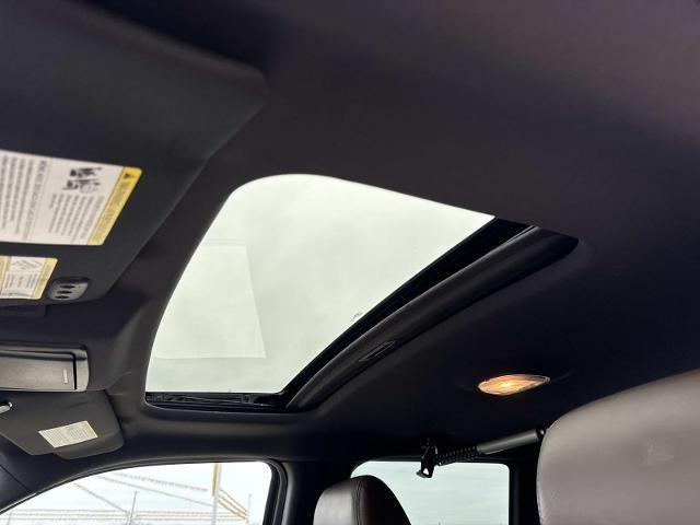 2011 Ford F-150 2WD SuperCrew 145" Platinum RWD