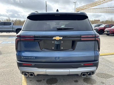 2026 Chevrolet Traverse FWD LT