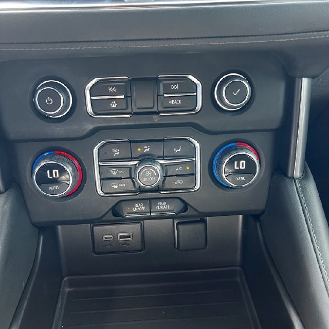 2024 Chevrolet Suburban LS