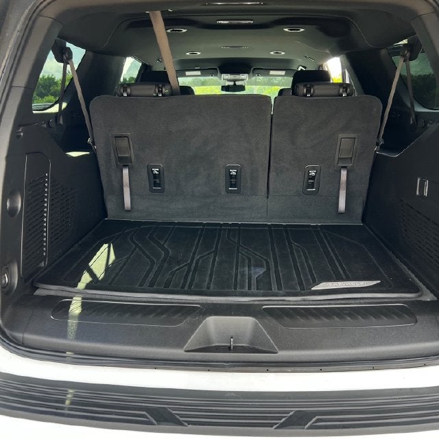 2024 Chevrolet Suburban LS