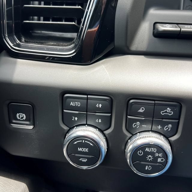 2025 GMC Sierra 2500 HD AT4X