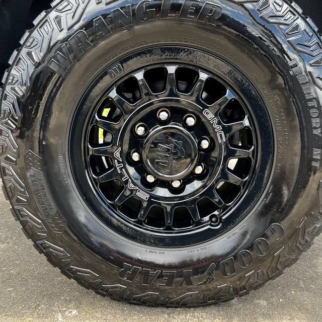 2025 GMC Sierra 2500 HD AT4X