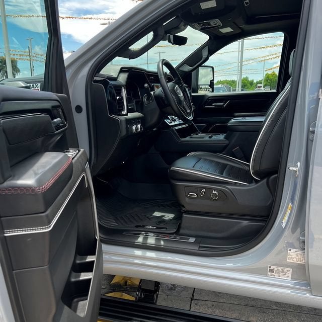 2025 GMC Sierra 2500 HD AT4X