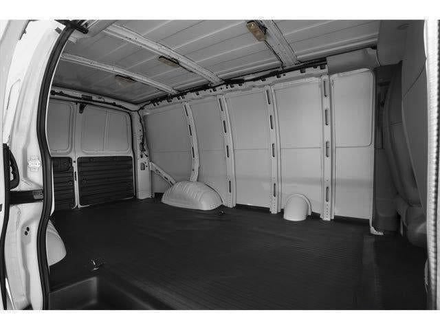 2025 GMC Savana Cargo Base