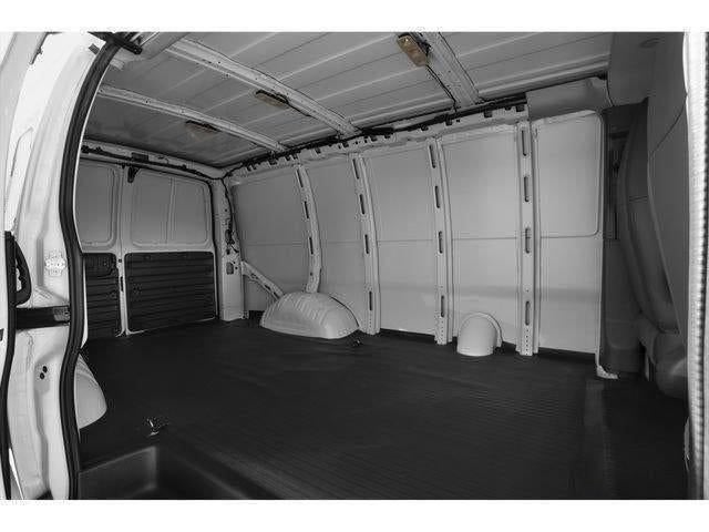 2025 GMC Savana Cargo Base