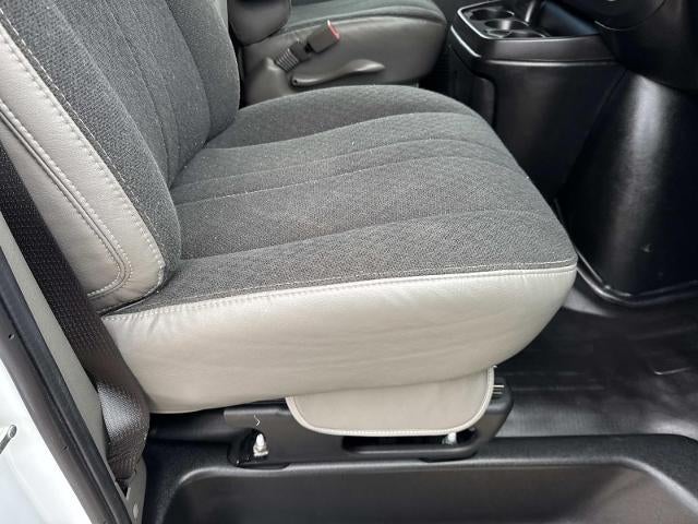 2024 GMC Savana Cargo 2500 Base