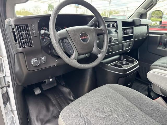 2024 GMC Savana Cargo 2500 Base