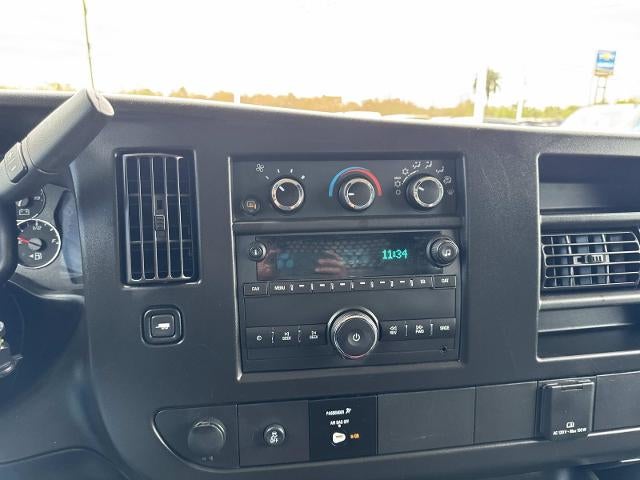 2024 GMC Savana Cargo 2500 Base