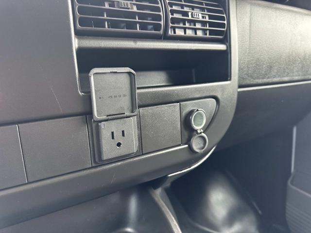 2024 GMC Savana Cargo 2500 Base