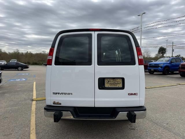2024 GMC Savana Cargo 2500 Base