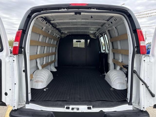 2024 GMC Savana Cargo 2500 Base