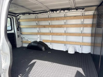 2024 GMC Savana Cargo 2500 Base