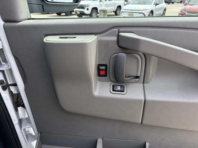 2024 GMC Savana Cargo 2500 Base