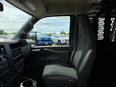 2024 GMC Savana Cargo 2500 Base