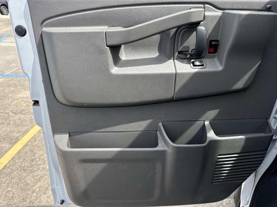 2024 GMC Savana Cargo 2500 Base