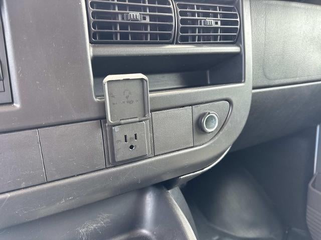 2024 GMC Savana Cargo 2500 Base