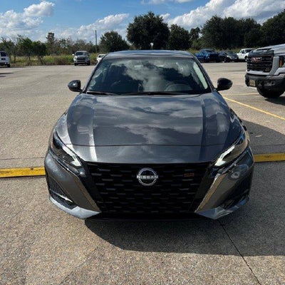 2025 Nissan Altima SR