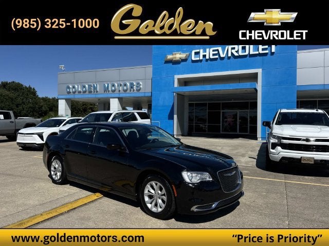 2018 Chrysler 300 Touring