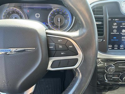 2019 Chrysler 300 Touring RWD