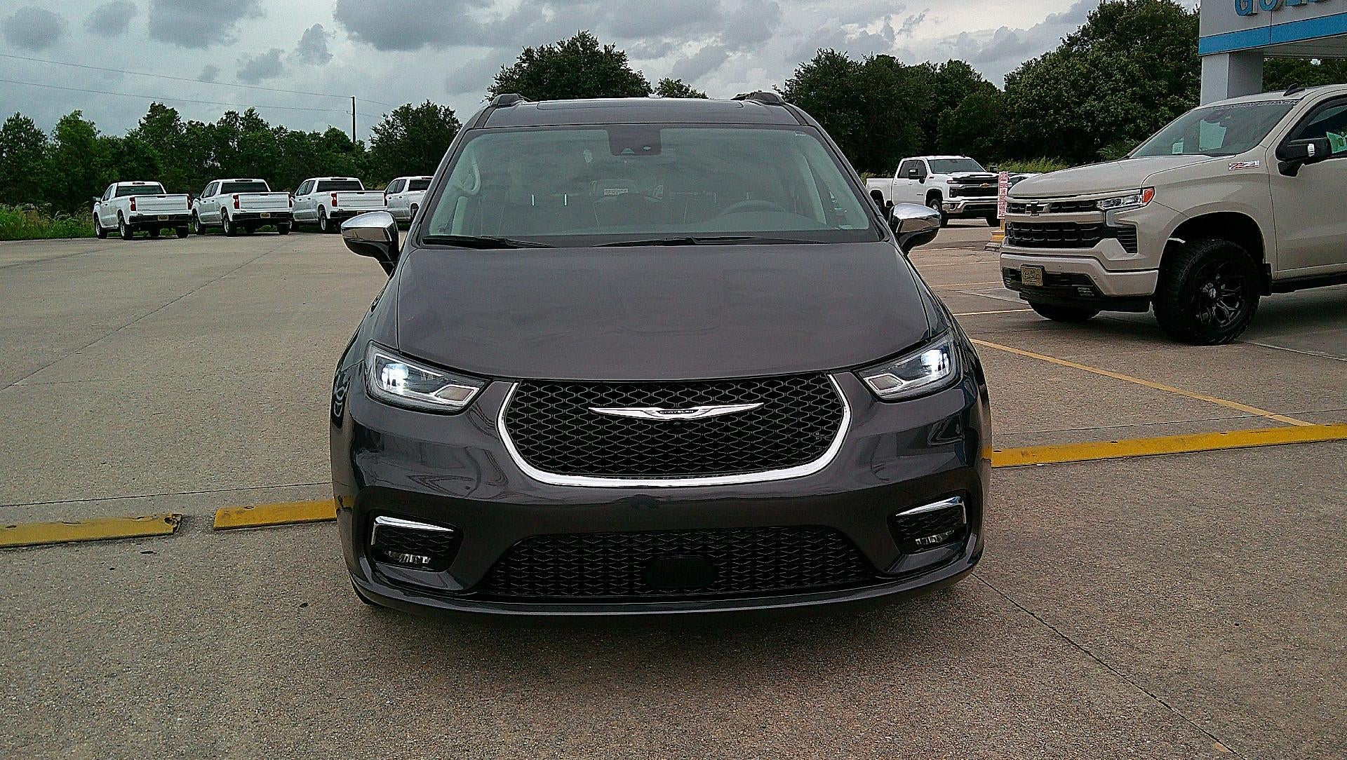 2023 Chrysler Pacifica Limited
