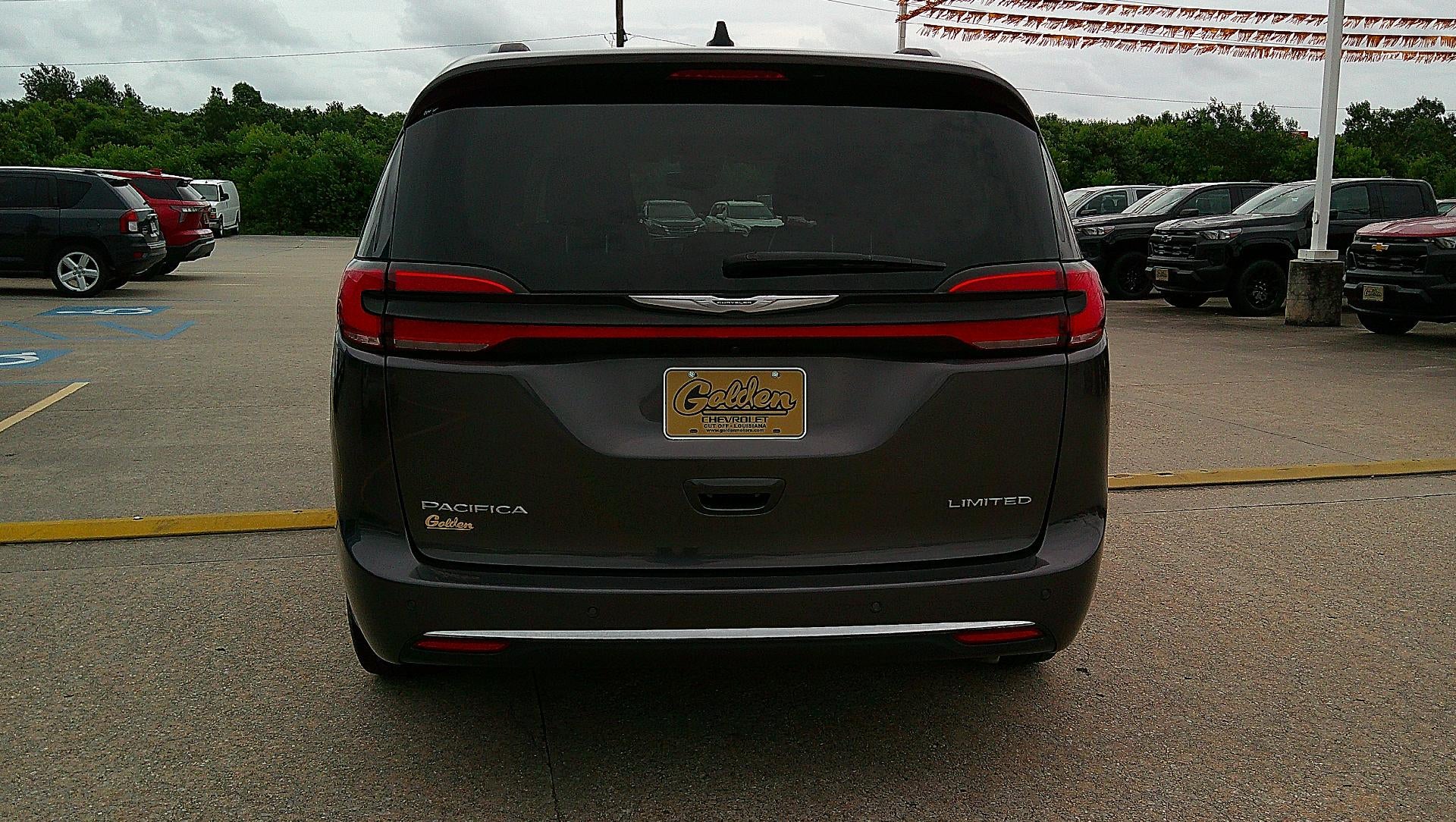 2023 Chrysler Pacifica Limited