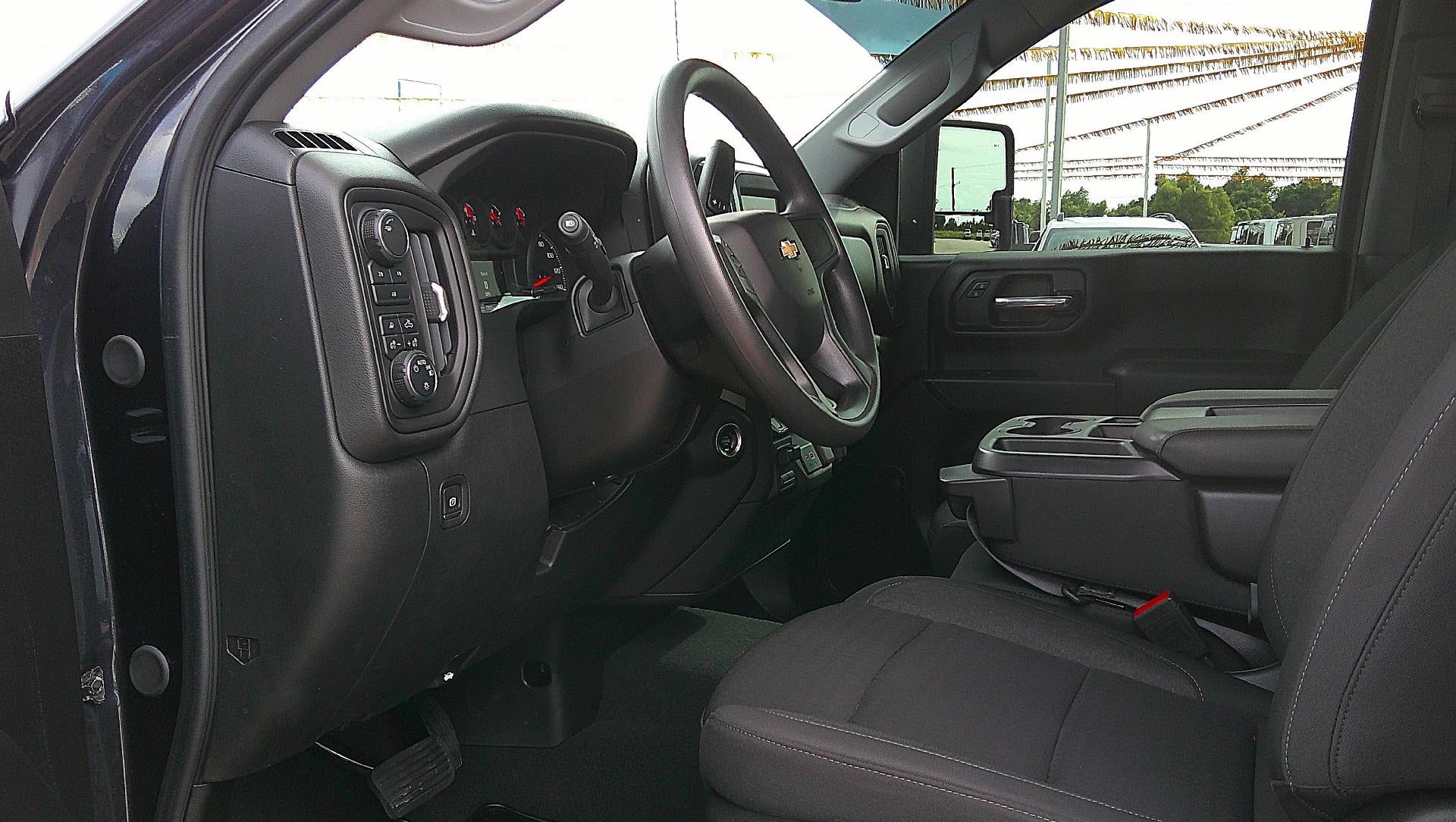 2024 Chevrolet Silverado 2500 HD Custom