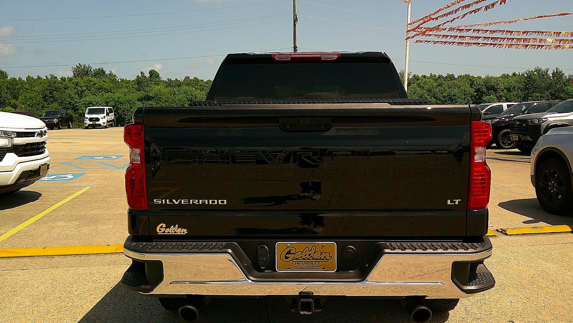 2025 Chevrolet Silverado 1500 LT
