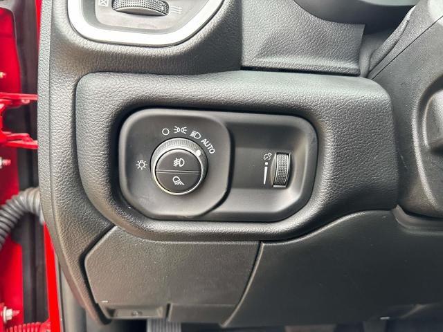 2024 RAM 2500 Big Horn 4x4 Crew Cab 6'4" Box 4WD