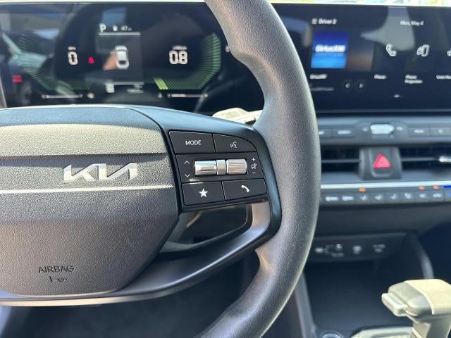 2025 Kia K4 LXS FWD