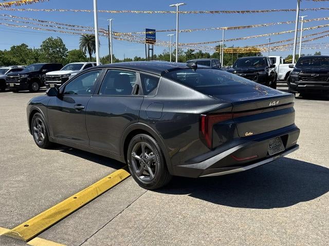 2025 Kia K4 LXS FWD