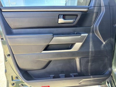2023 Toyota Tundra 4WD SR5