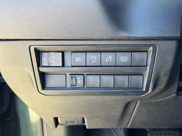 2023 Toyota Tundra 4WD SR5