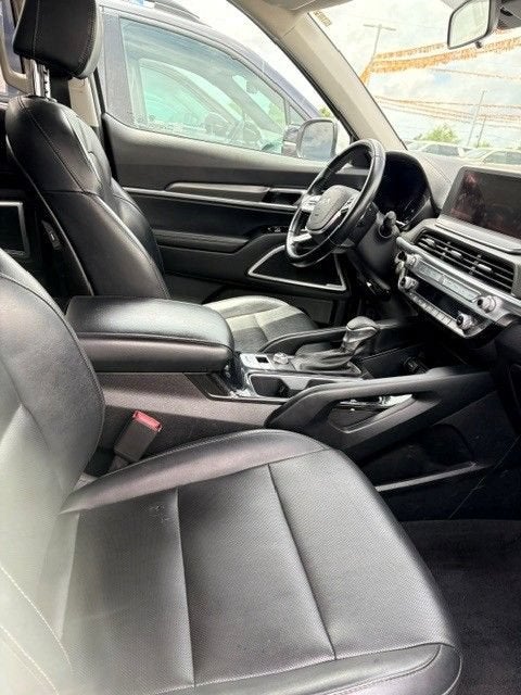 2022 Kia Telluride LX