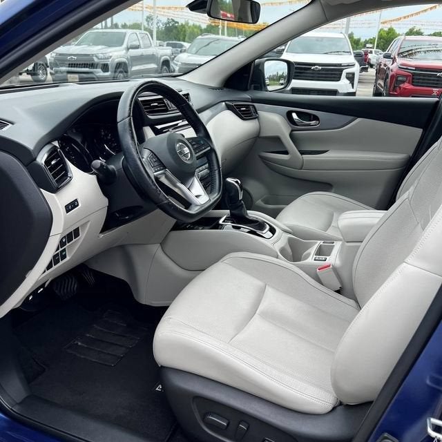 2020 Nissan Rogue Sport SL
