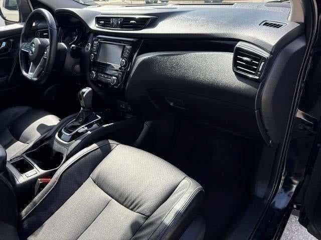 2021 Nissan Rogue Sport SL