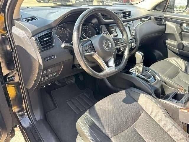 2021 Nissan Rogue Sport SL