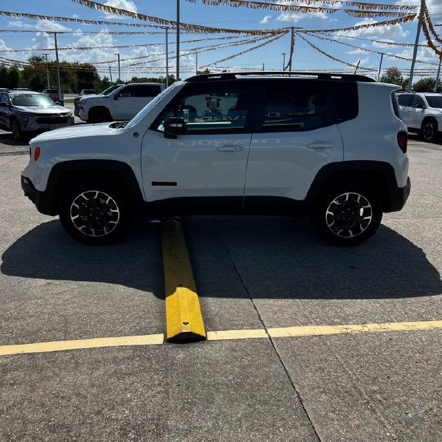 2023 Jeep Renegade Trailhawk