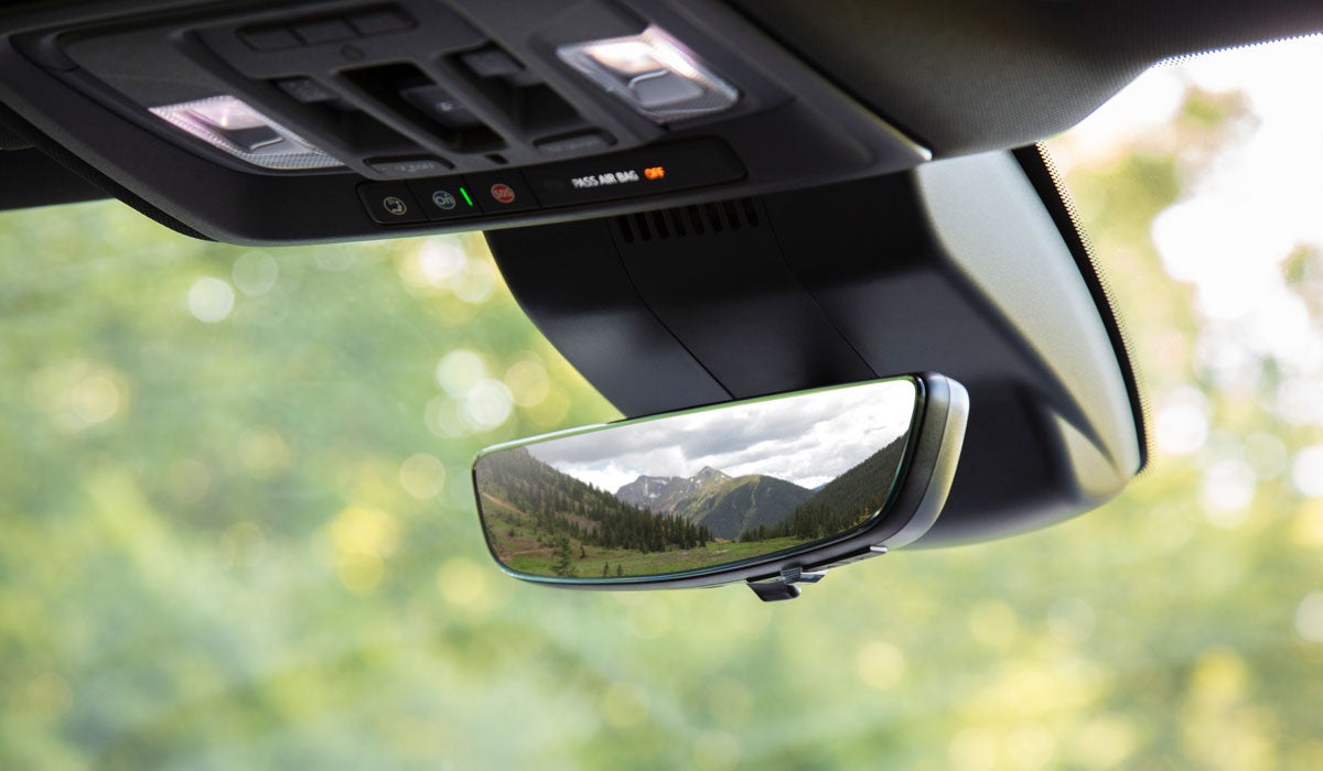 Golden Motors Chevrolet in CUT OFF LA