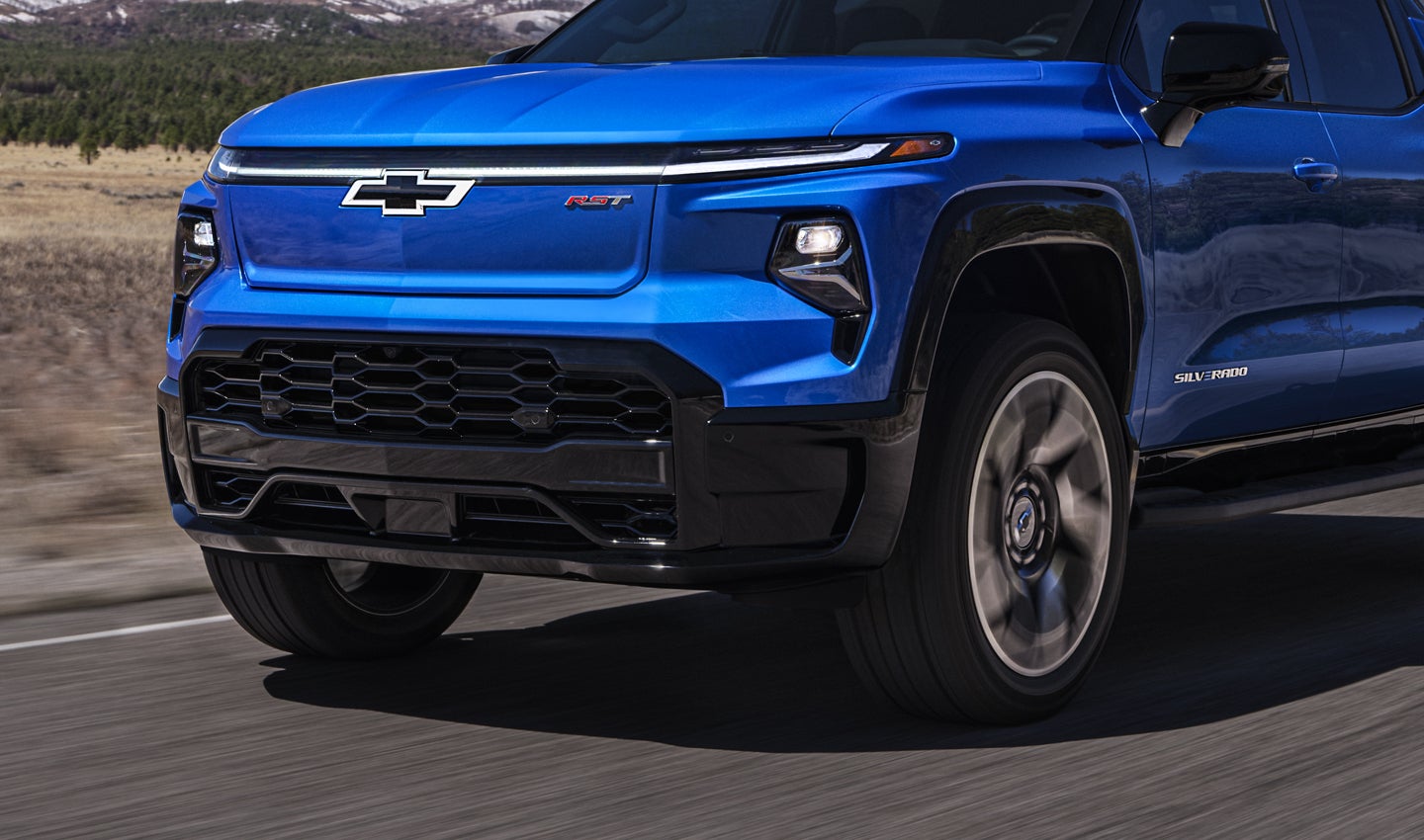 Golden Motors Chevrolet in CUT OFF LA